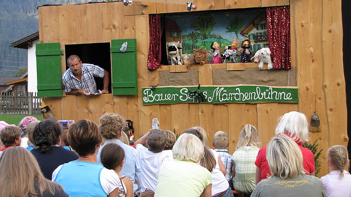Bauer Sepps Märchenbühne ist bei Kinders besonders beliebt.